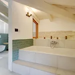 Pi For 8 People In Istria With Heated Pool & Large Garden Tinjan