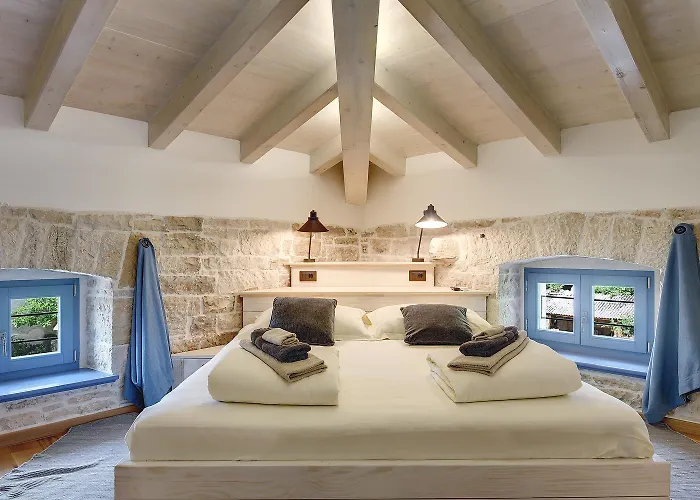 Pi For 8 People In Istria With Heated Pool & Large Garden